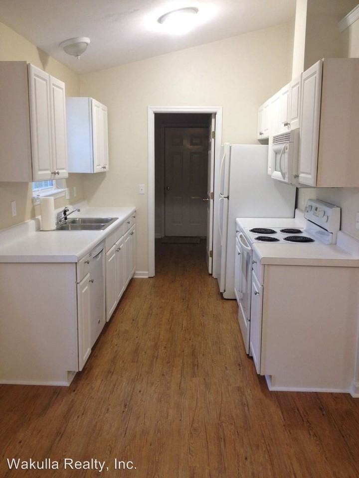 117 Ted Lott Ln - Photo 3 of 4