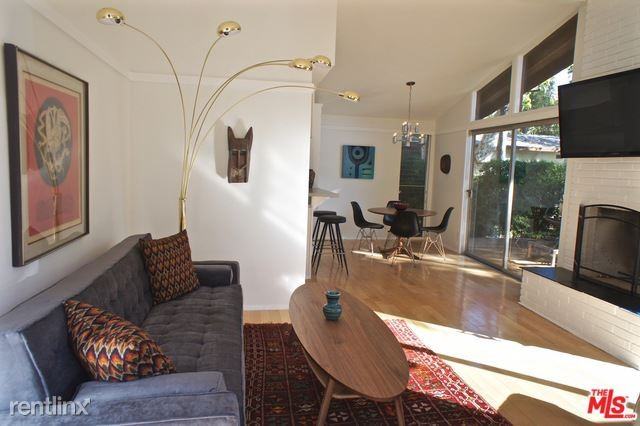 2300 Holly Dr - Photo 2 of 3