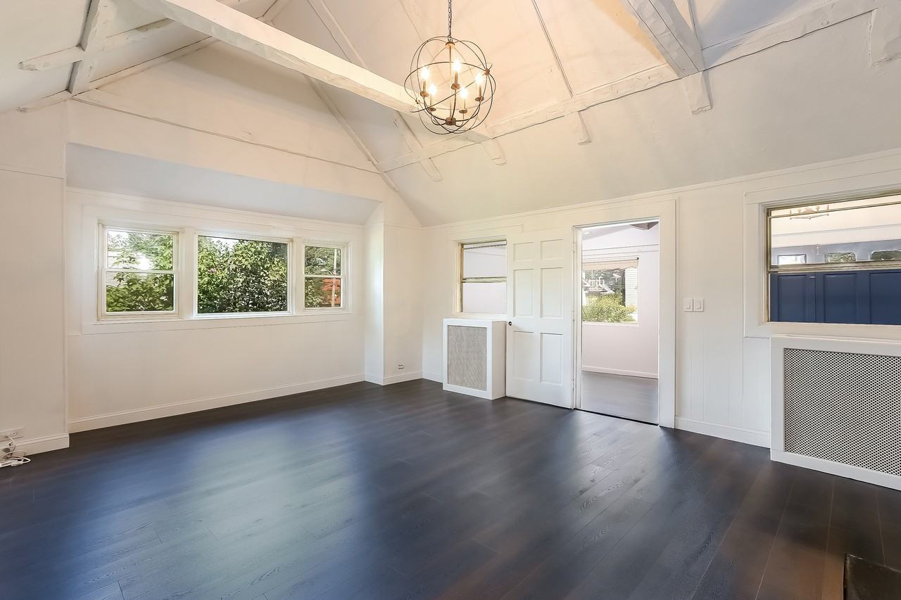 36 Dearborn Ave - Photo 3 of 16