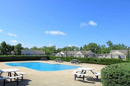 777 Avonia Drive - Photo 3 of 16