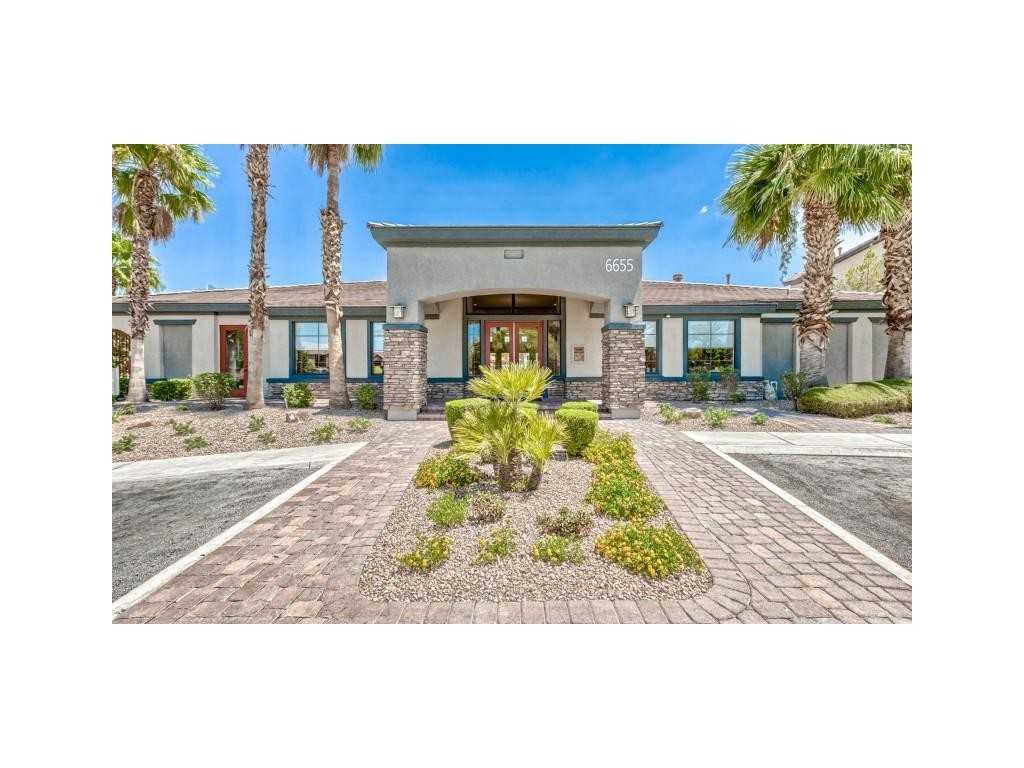 Tesoro Ranch - Photo 2 of 20