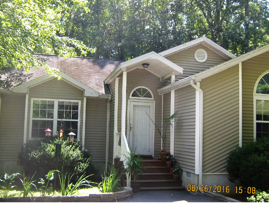 10 Sassafras Lane - Photo 3 of 4