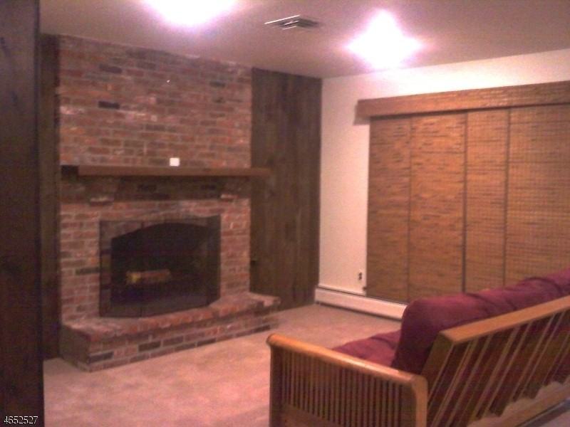 285 Paterson Hamburg Turnpike - Photo 2 of 7