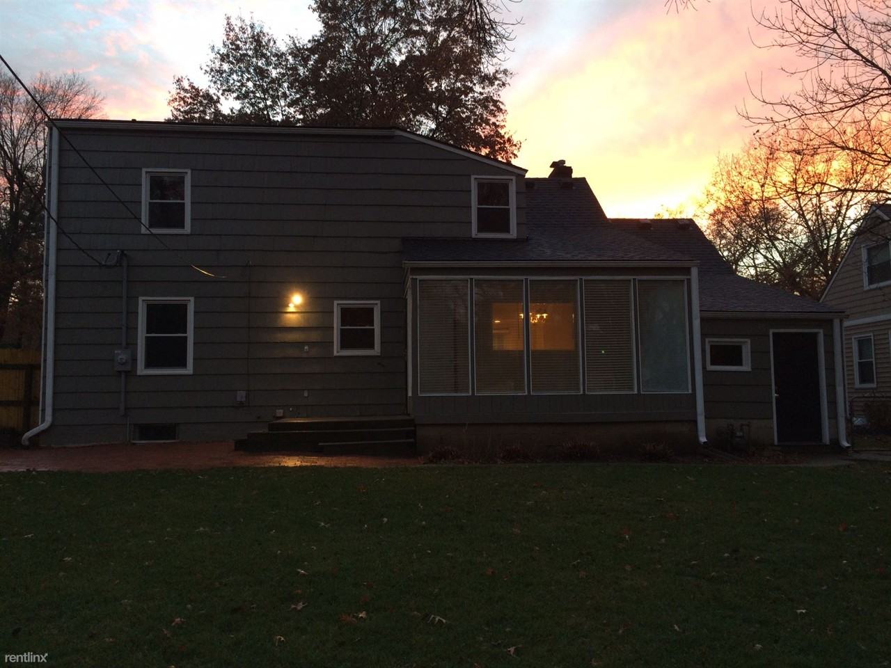 4514 W 74th Terrace - Photo 2 of 11