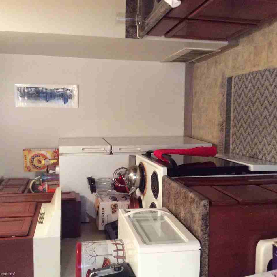 782 N 900 W #206 - Photo 2 of 7