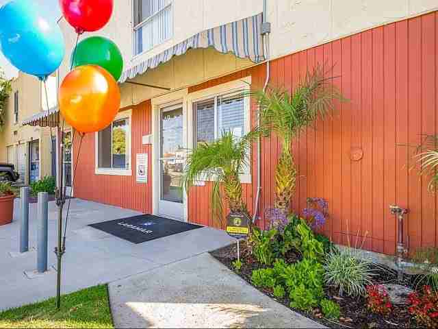 Seabreeze Oxnard - Photo 2 of 14