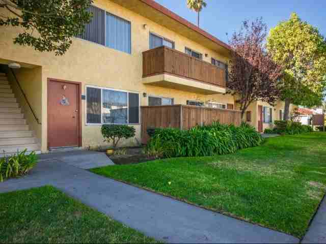 Seabreeze Oxnard - Photo 3 of 14