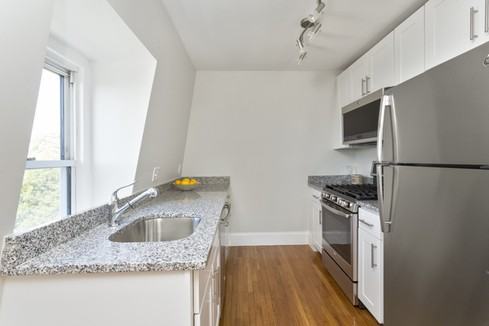 53 Columbus Ave - Photo 3 of 8