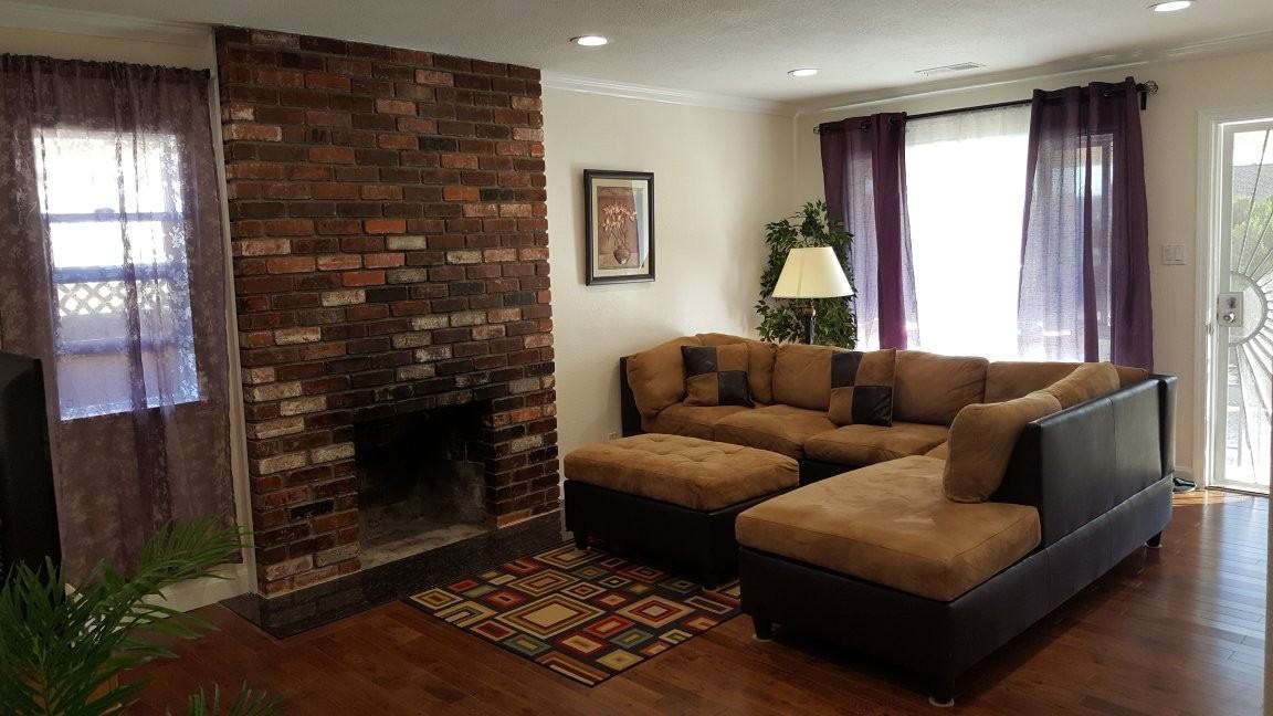 1828 Wayne Ave - Photo 3 of 16