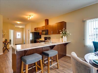106 Edmonton Hillview One NW - Photo 2 of 8