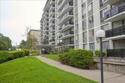 20 Shallmar Blvd - Photo 2 of 10