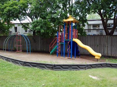 21 Holborn Dr - Photo 2 of 12