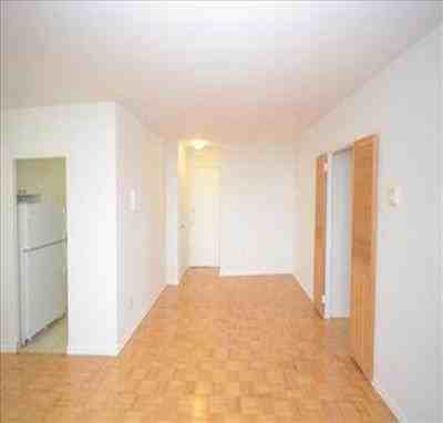 222 Wellesley St E - Photo 3 of 5