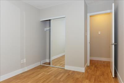 3010 Queen St E - Photo 3 of 5