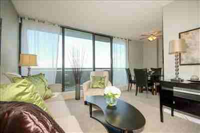 66 Mooregate Crescent