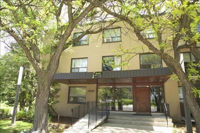 4141 Bathurst St