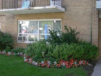 Cosburn & Pape - Photo 3 of 8