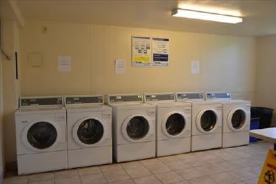 33 Kennedy Rd S - Photo 2 of 12