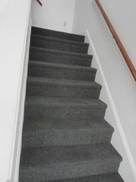 313 Market Rd - Photo 2 of 13