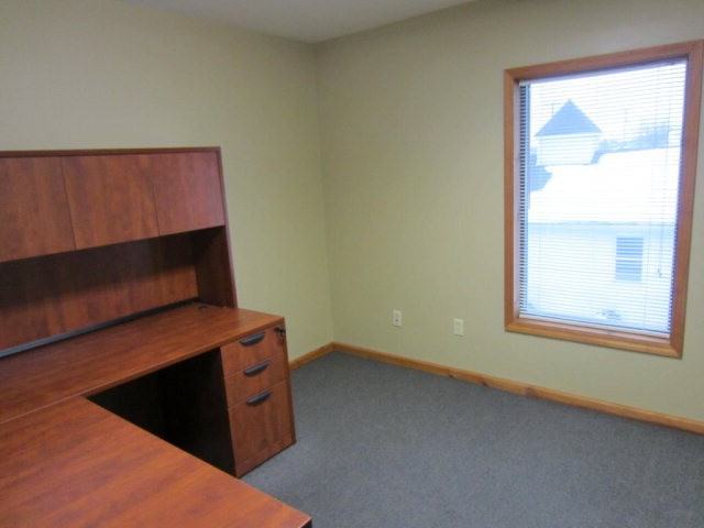 313 Market Rd - Photo 3 of 13