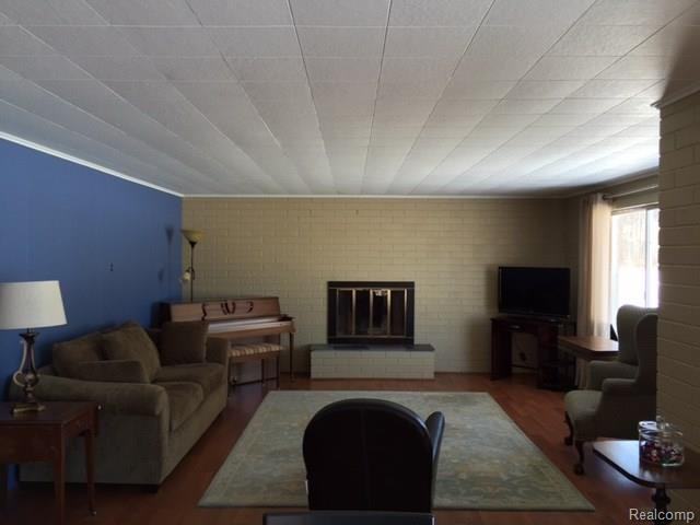 5050 Low Meadow - Photo 2 of 7