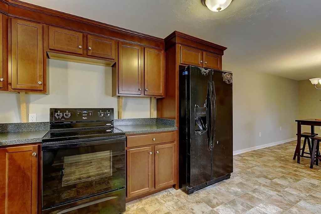 22 Bentz Mill Rd - Photo 2 of 18