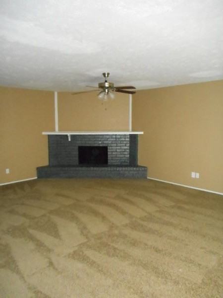 3237 Chalmette Ct - Photo 3 of 10