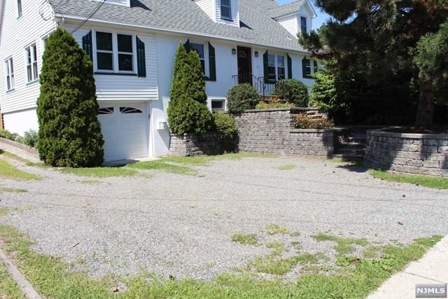 13 Union Ave - Photo 2 of 9