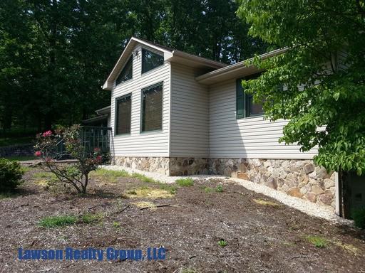 8455 Martins Creek Rd - Photo 2 of 27