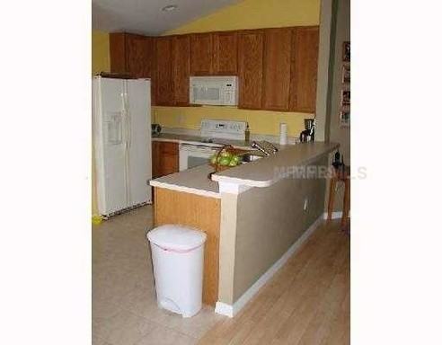 9718 Cypress Harbor Dr - Photo 3 of 5