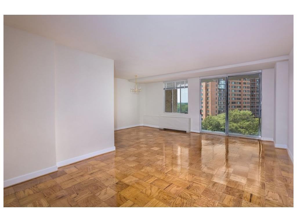 Southern Towers - Photo 3 of 11