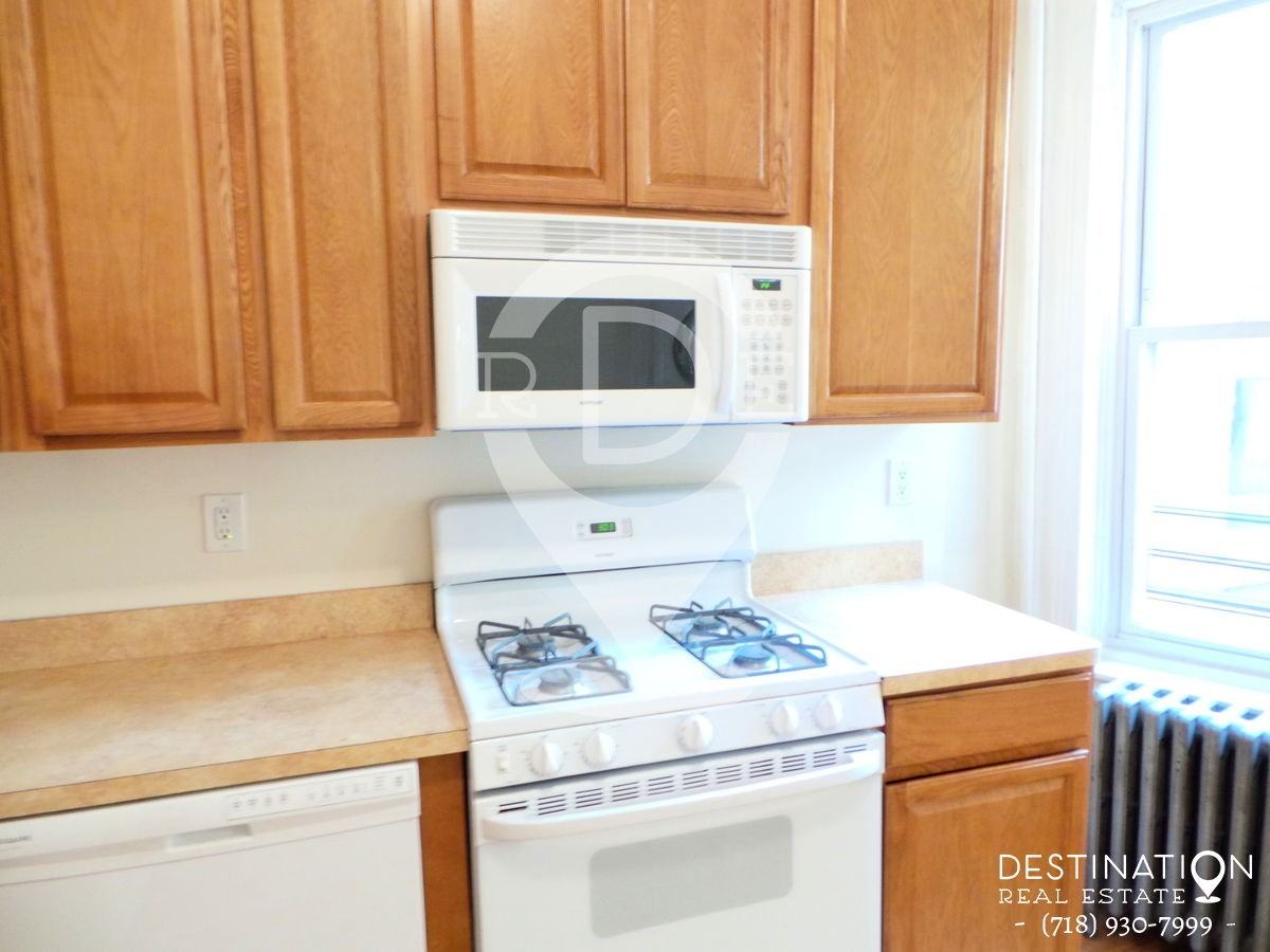 494 Prospect Ave - Photo 3 of 19