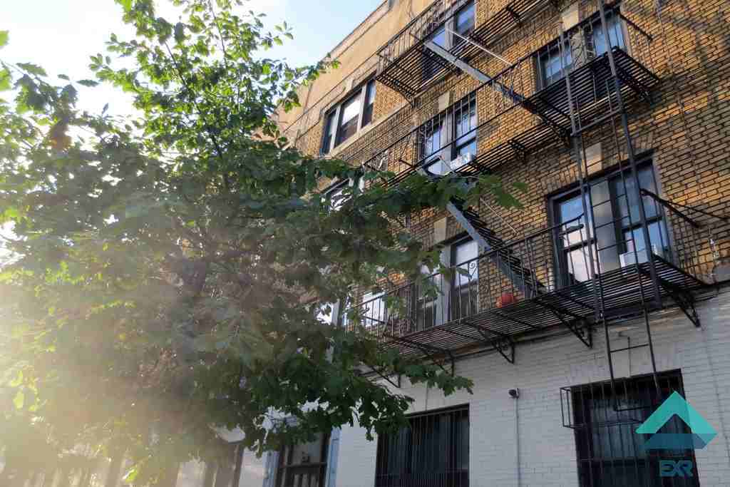 Franklin Ave, Brooklyn, NY, US