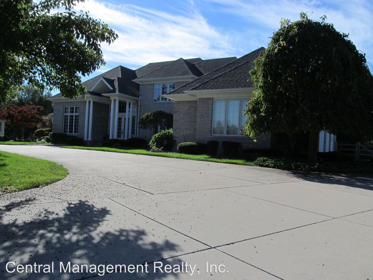 16632 Linfield Ct - Photo 2 of 43