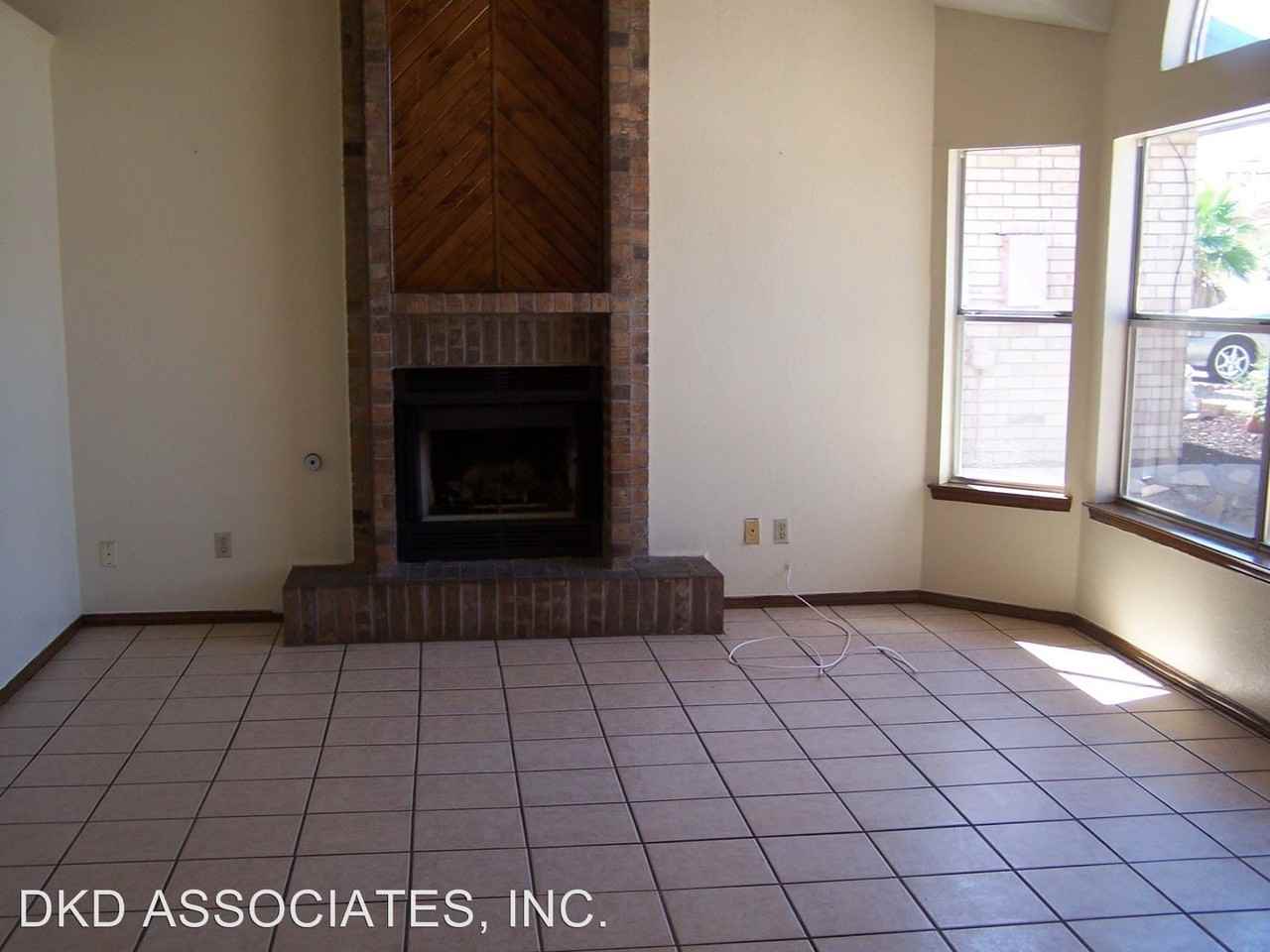 12013 Fred Carter Dr - Photo 3 of 13