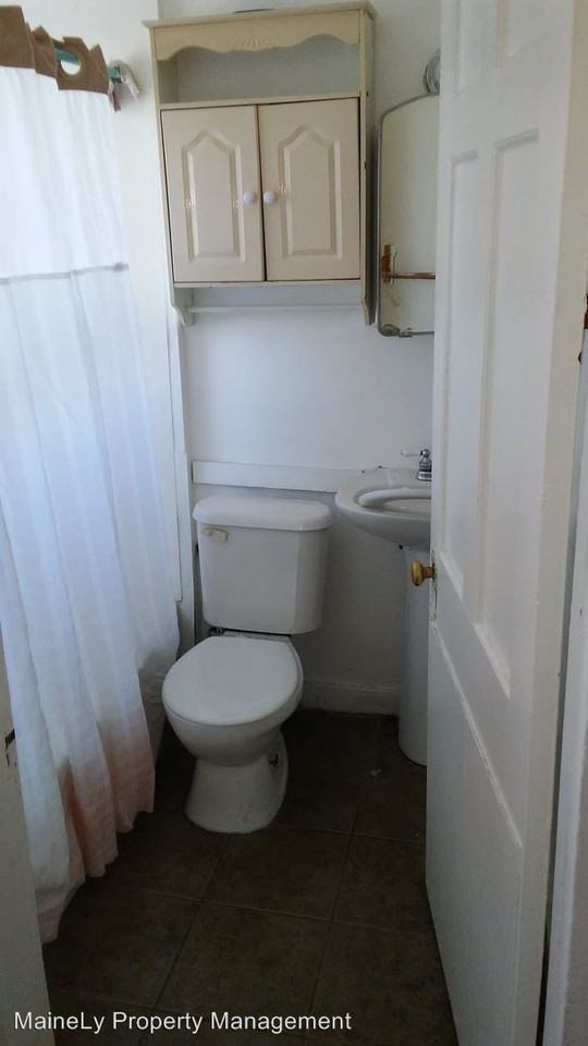 13 Bacon St - Photo 2 of 5