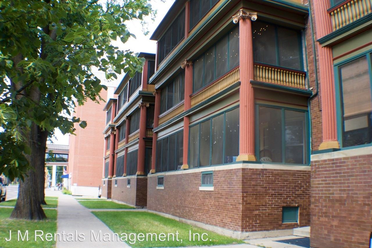 715 Broadway N - Photo 2 of 9