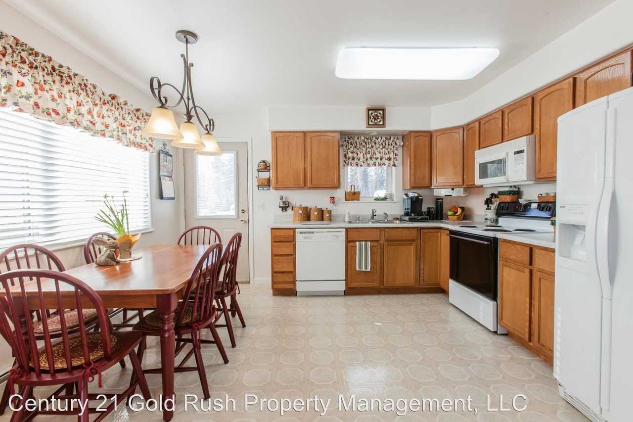 1546 Alaska Way - Photo 2 of 25