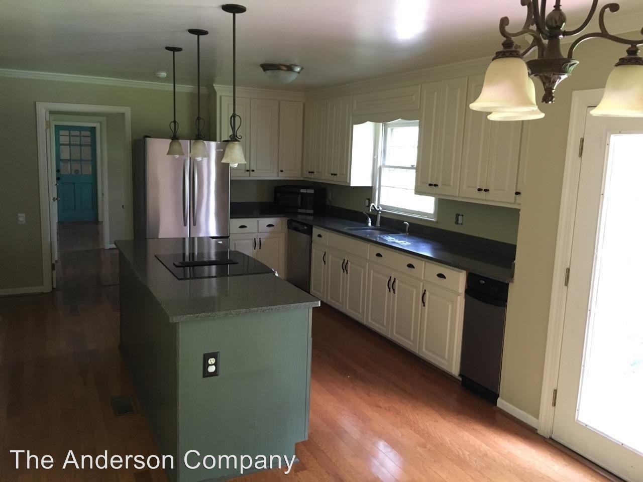 2312 E Doublegate Dr - Photo 2 of 4