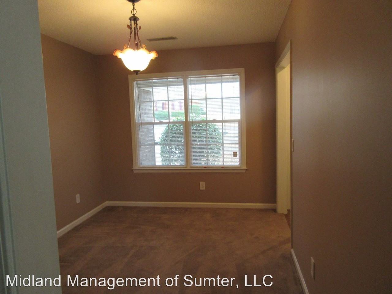 1215 Morris Way Dr - Photo 3 of 12