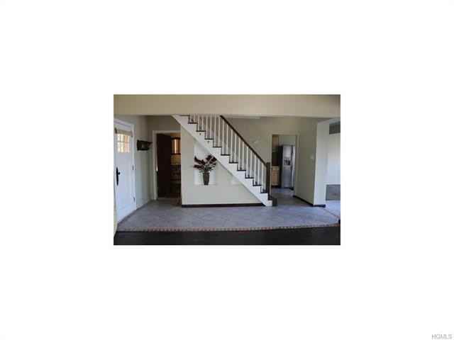 78 Grand Blvd - Photo 3 of 27