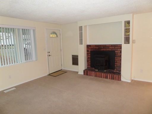 15411 SE 306th St - Photo 3 of 18