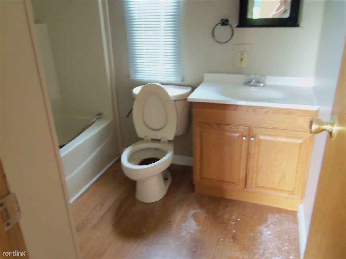 2585 Pond River Rd - Photo 2 of 4