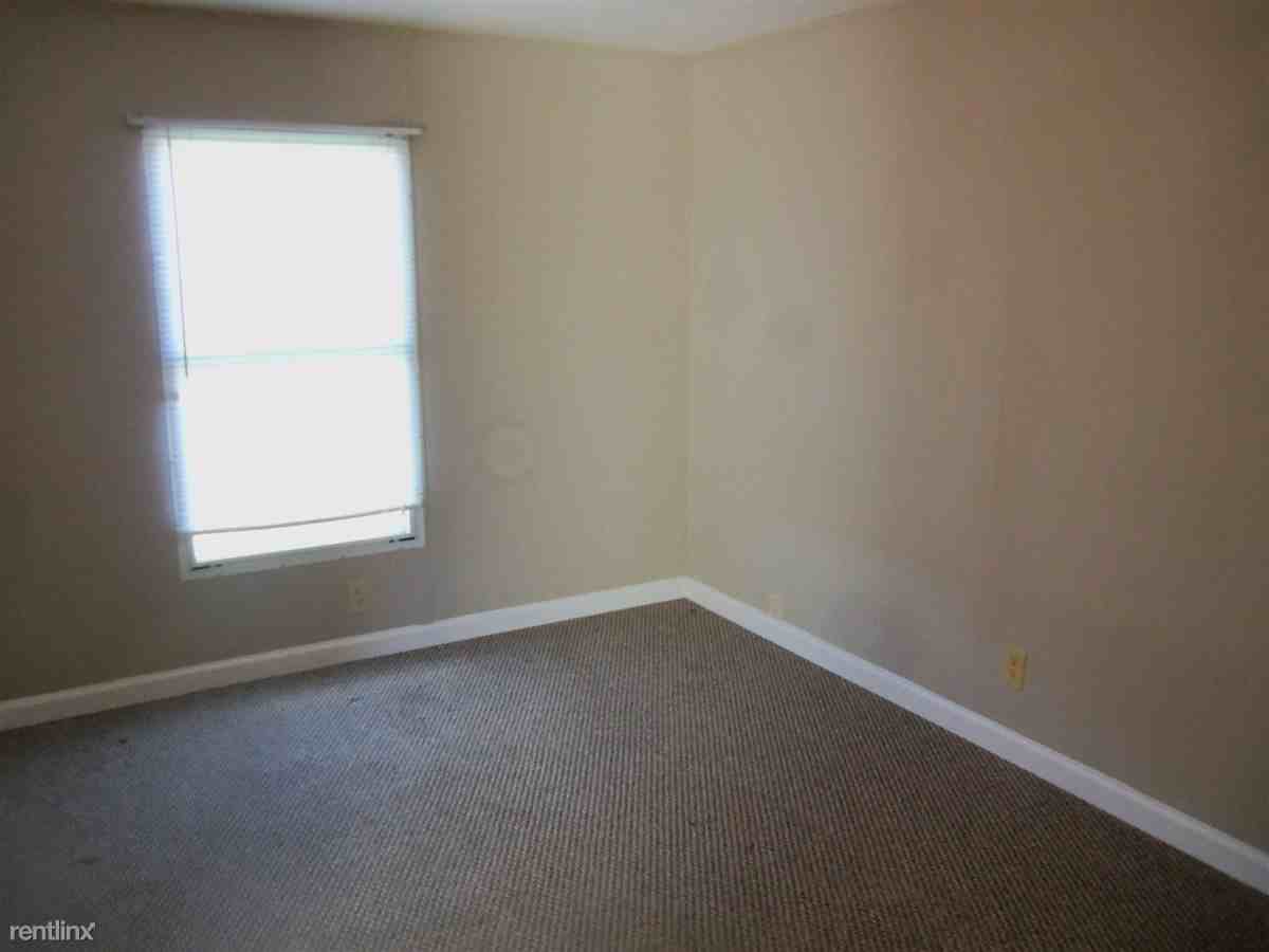 2585 Pond River Rd - Photo 3 of 4