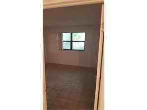 7220 NW 179 Ln 310 - Photo 3 of 8