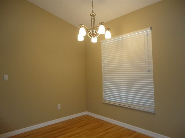 10423 Lake Hasson Cir - Photo 3 of 11
