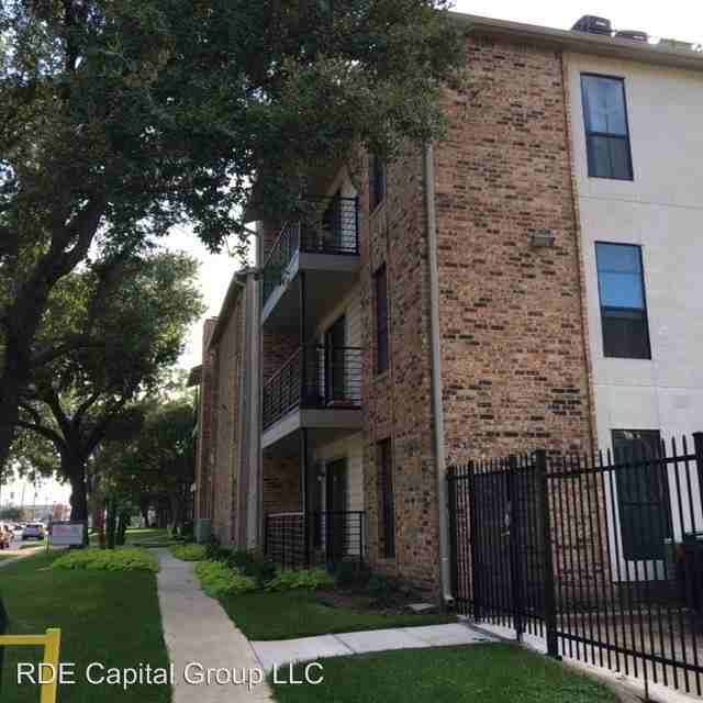 4545 Live Oak / 1317 Annex - Photo 2 of 25