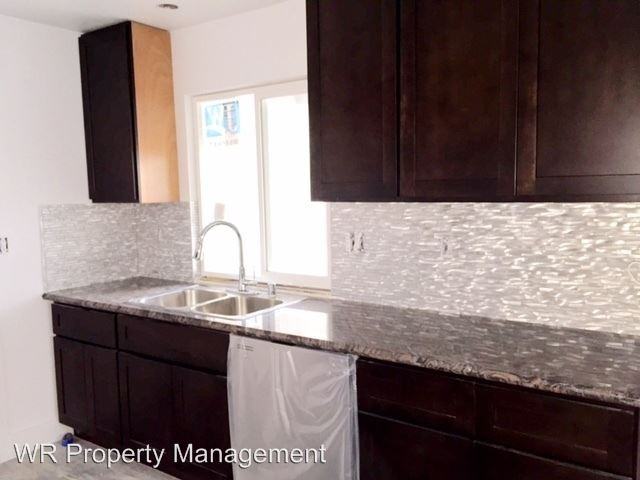 792 Peachwillow Dr - Photo 2 of 11