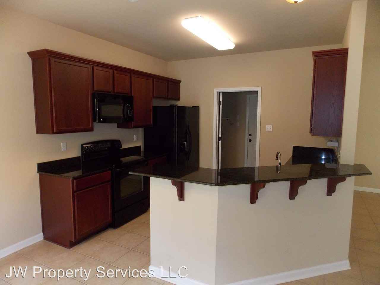 561 Piney Plains Ln - Photo 2 of 8