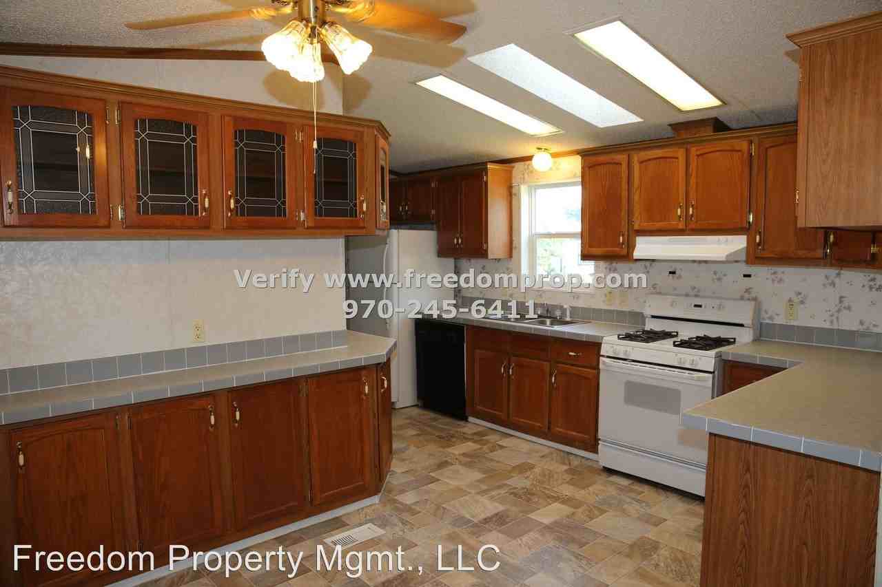 1344 Aquarius Ave - Photo 3 of 14